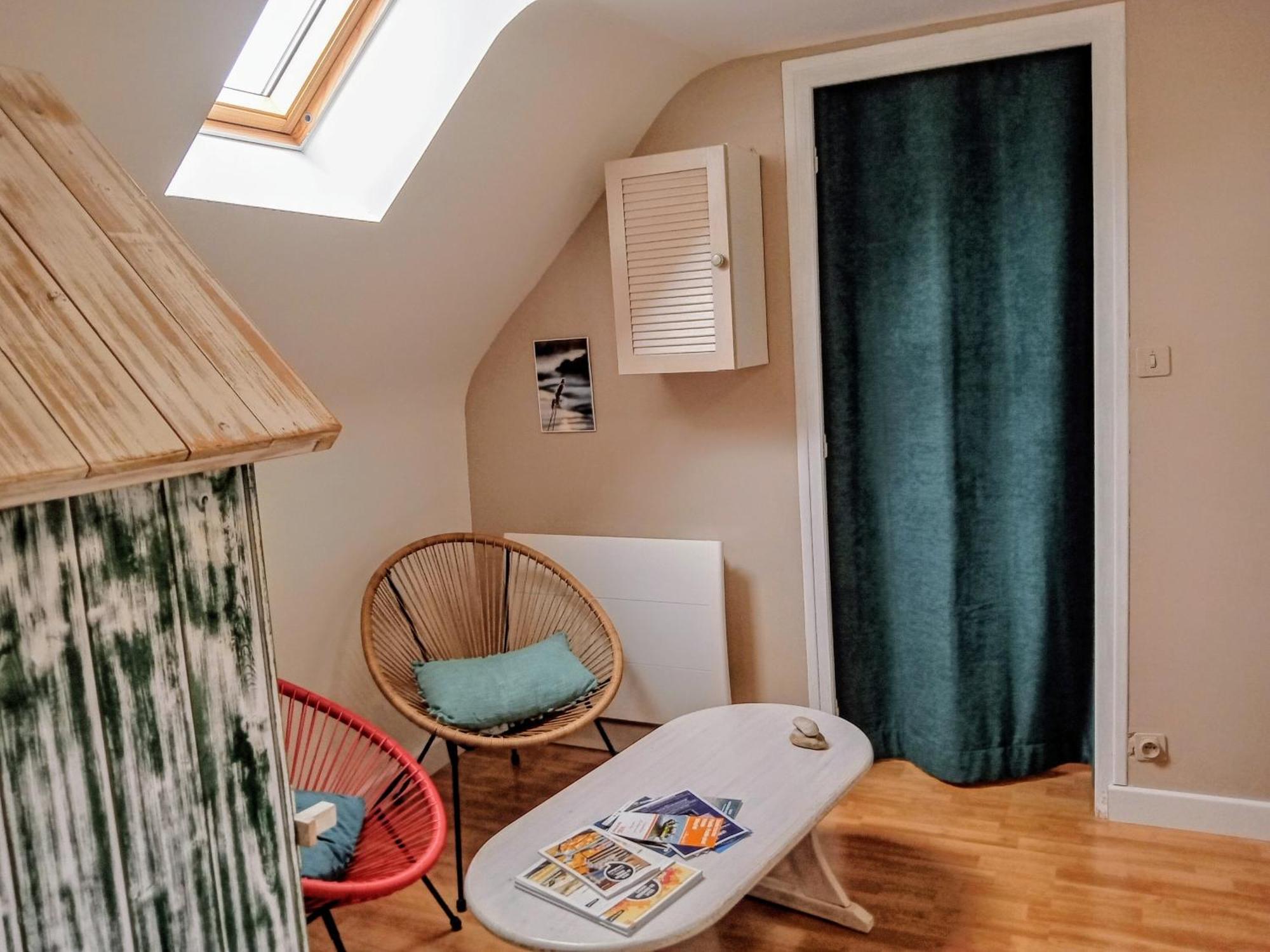L Ideal 10 Mn Vannes Linge De Lit, Serviettes Inclus Wifi Parking Gratuit Noyalo Exteriér fotografie